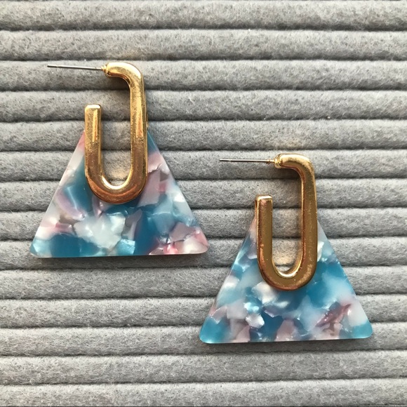 ThePoshPony Jewelry - “Vine St.” Triangular Acrylic Statement Earrings